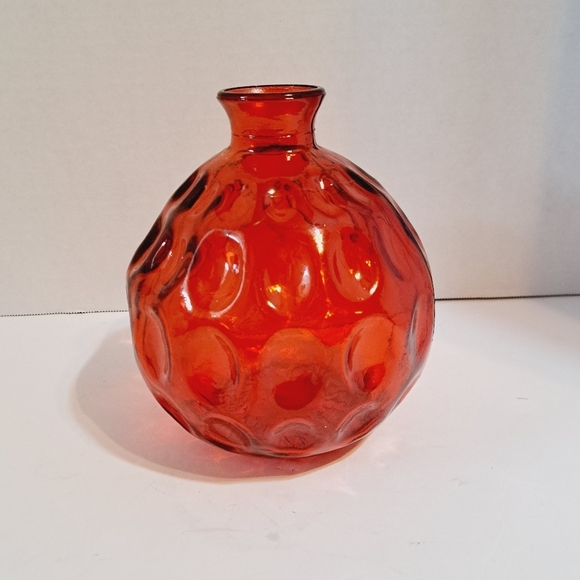 Vintage Ruby Red‎ Thumb Press Bud Vase - Picture 2 of 6